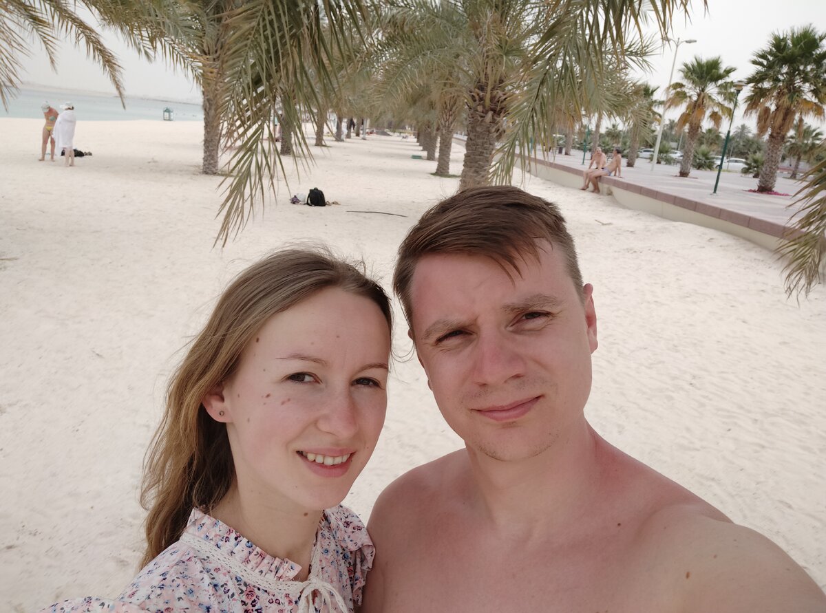 На общественном пляже Аль Мамзар