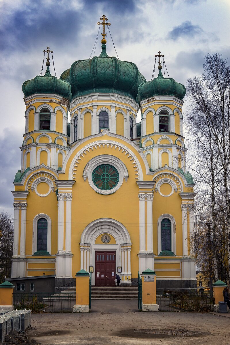 Павловский собор в гатчине фото