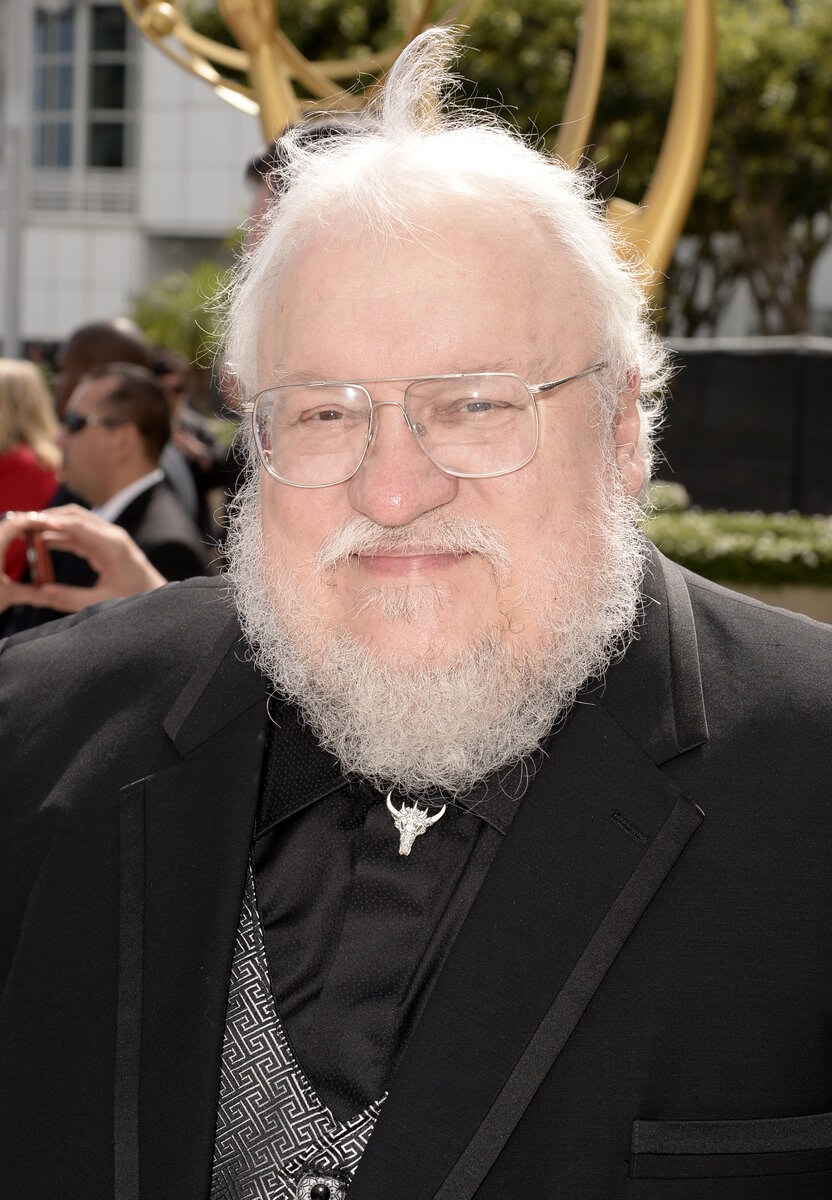 А все из-за этого старого хитреца. 