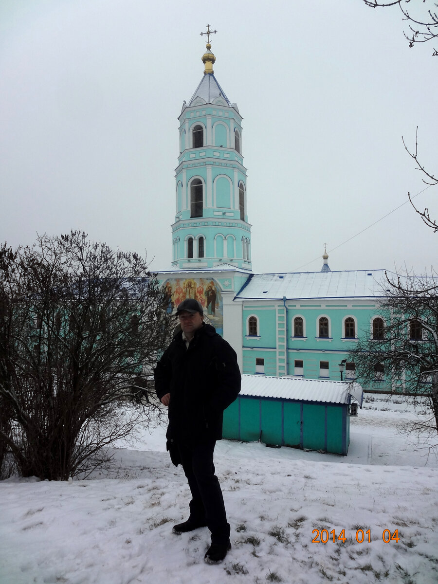 Курская Коренная Рождество-Богородичная пустынь — монастырь основан в  начале XVII века на месте явления Курской Коренной иконы | Посмотреть  Россию из окна авто | Дзен