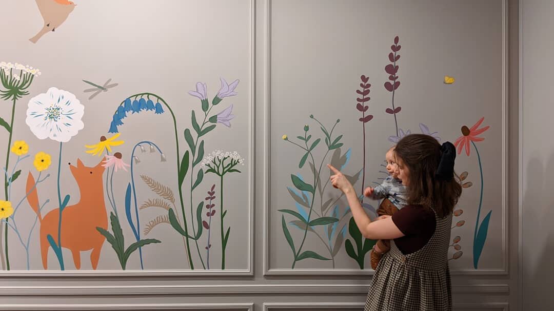 Ксения Траннуа. Роспись стен.