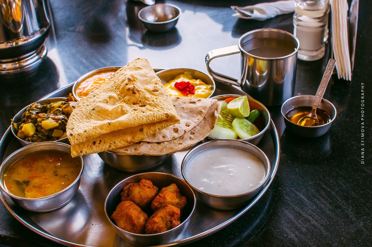 Тхали (комплексный обед)