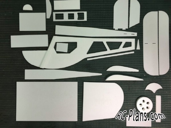 Авиамодель из потолочки Slowly