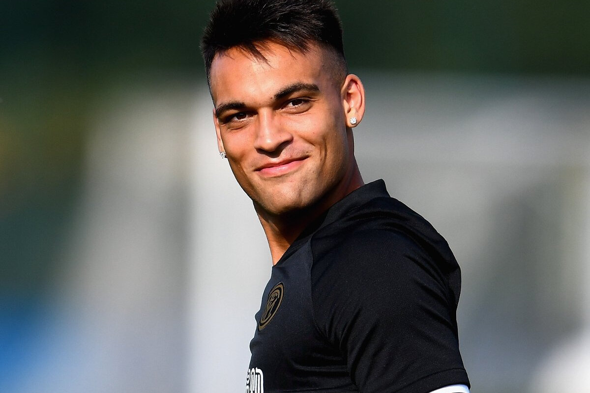 Lautaro Martinez футболист