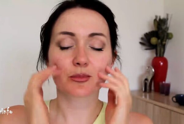 Метод омоложения в домашних условиях. Подходит для всех типов кожи.