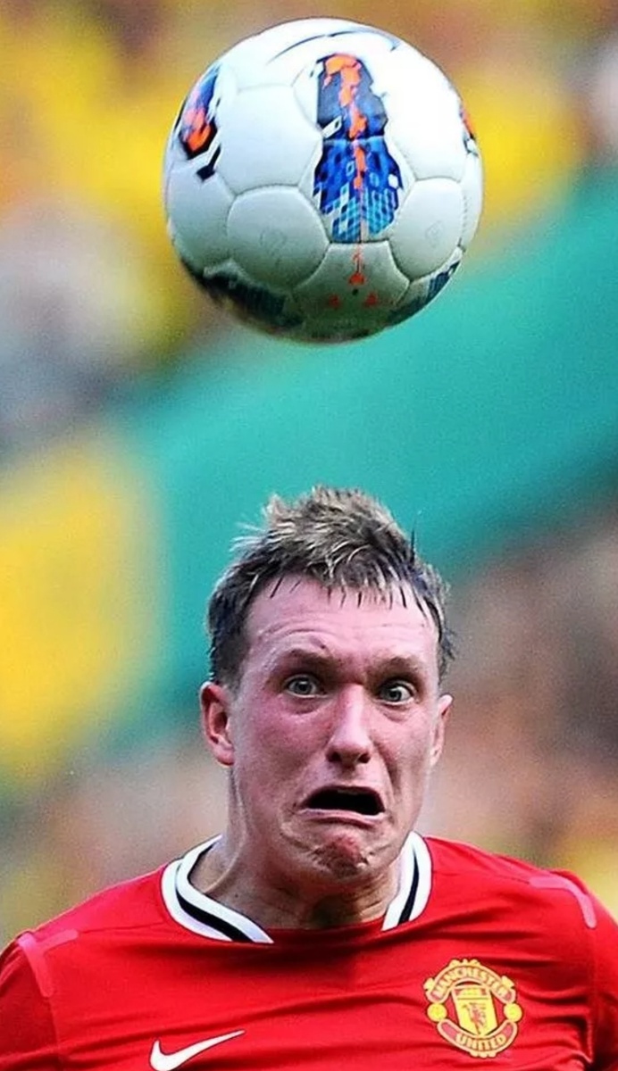 Фил Джонс - кто лежал на моей кровати? 