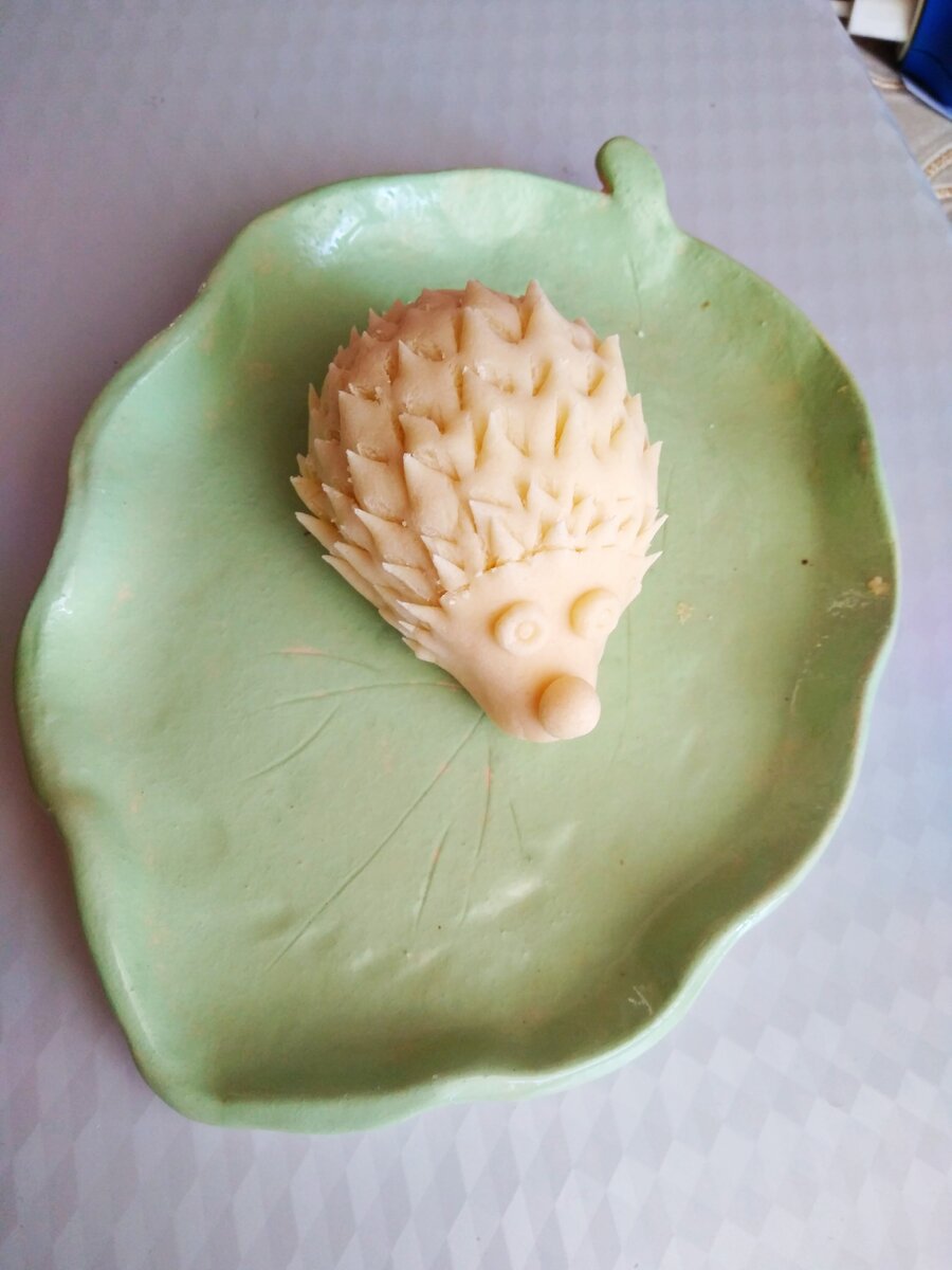 Ежик из соленого теста