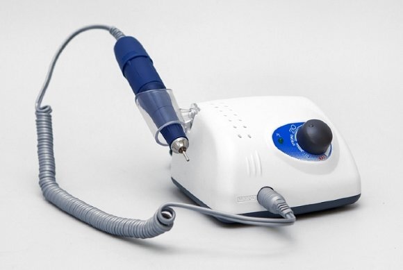 Аппарат для маникюра и педикюра корейской компании Saeshin