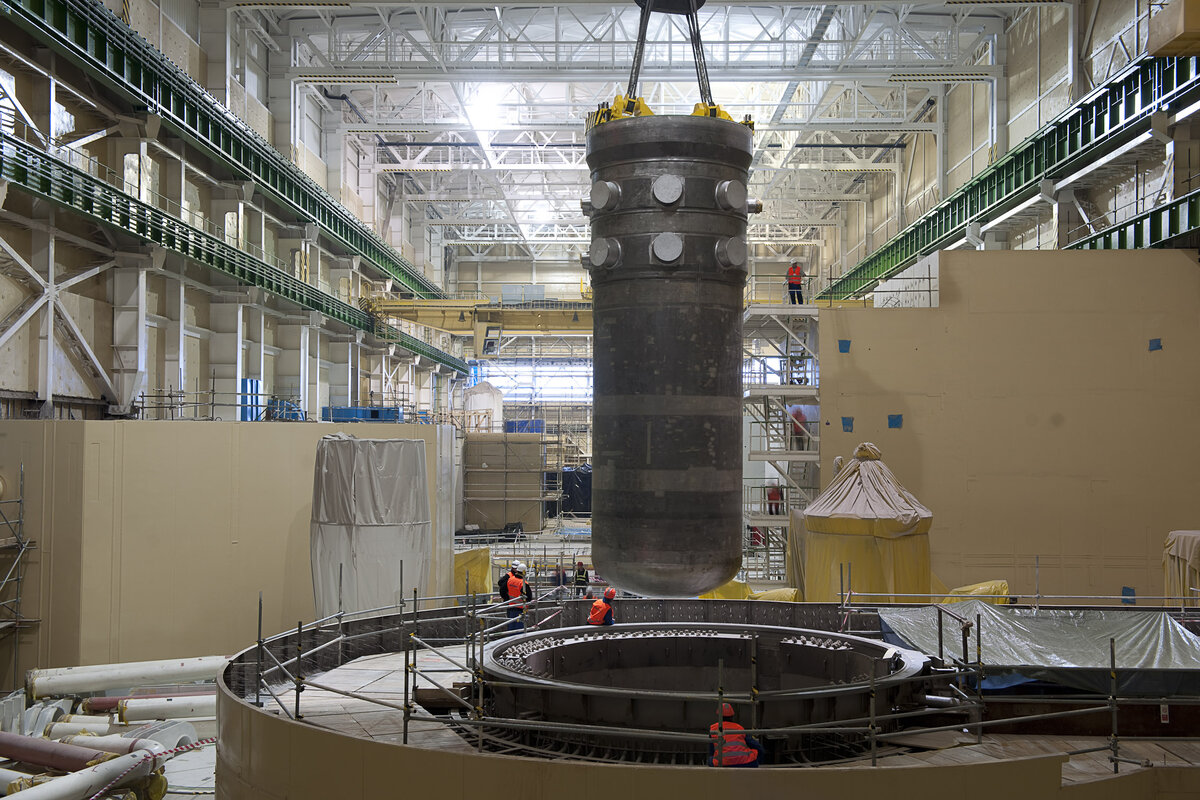 Так выглядит корпус реатора.