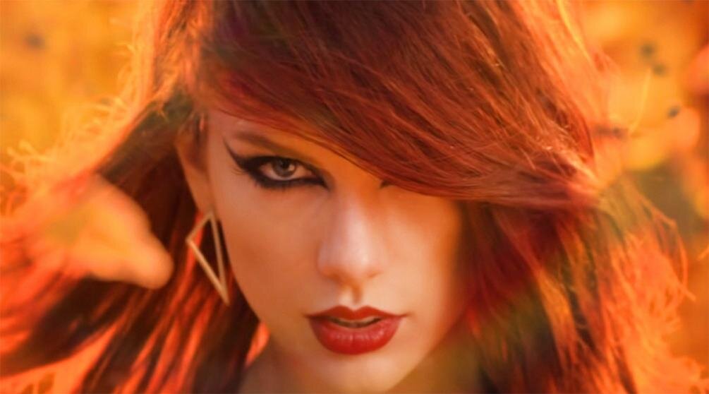 Кадр из клипа «Bad Blood» Тейлор Свифт