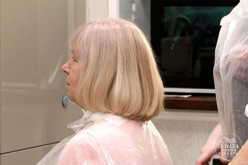 Модный цвет волос и стрижка после 50 лет