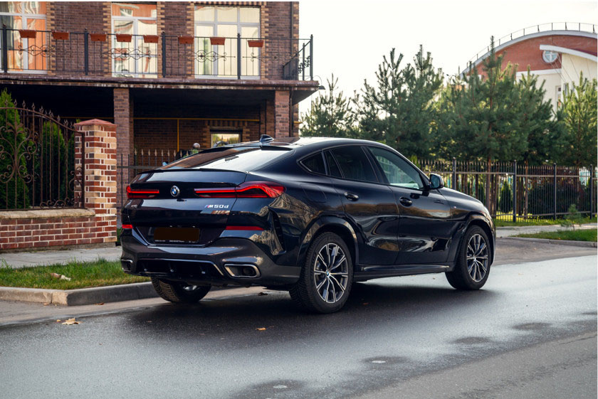 BMW X6 M50D