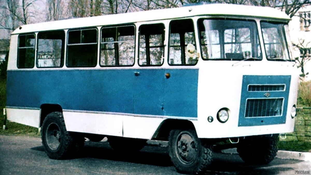 История создания автобусов модели ПАЗ в СССР. Какие изменения были у этого транспорта и за что его хвалили граждане