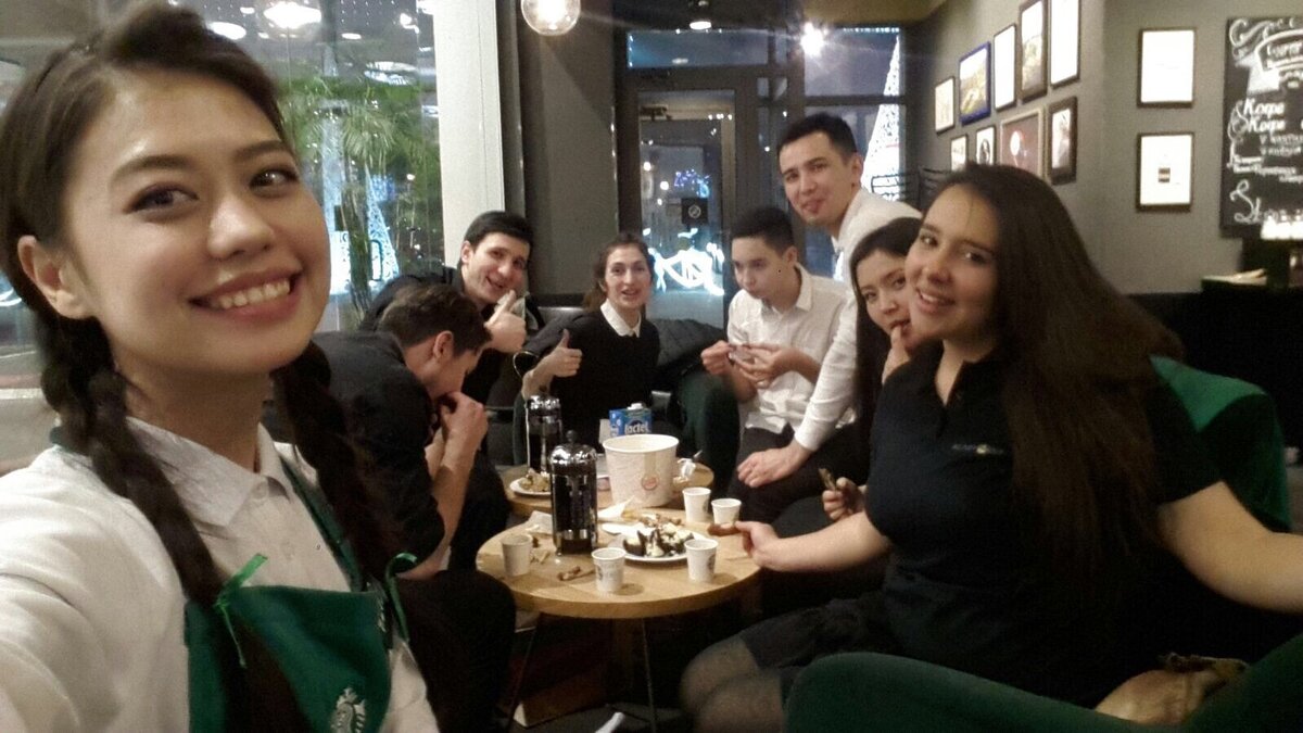 После работы собрались с ребятами на дегустацию кофе в 24:00 )))