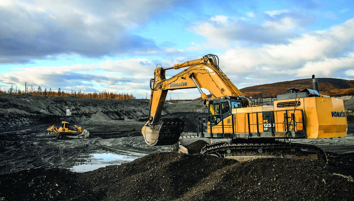 Komatsu - японский производитель бульдозеров, трубоукладчиков, экскаваторов