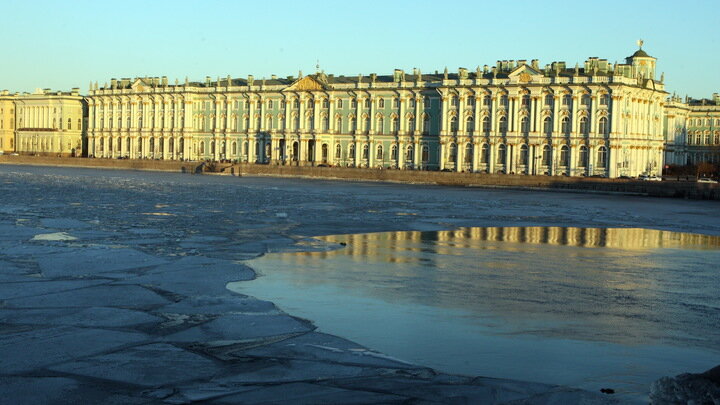 ZAMIR USMANOV/GLOBAL LOOK PRESS