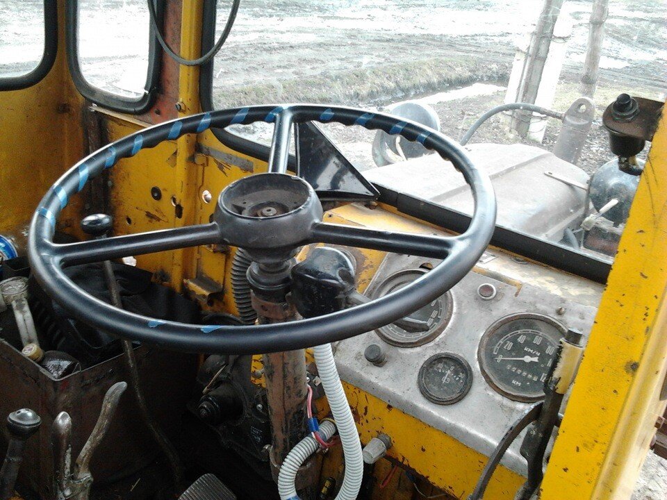 Кабина К-700. Источник фото: drive2.ru