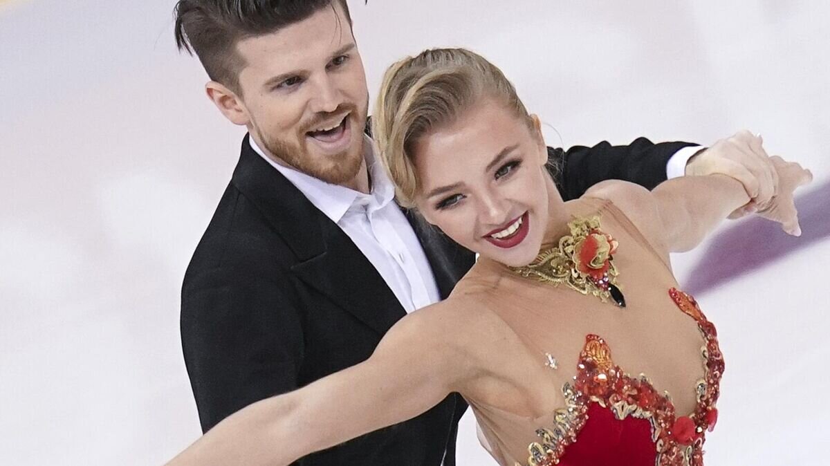    Александра Степанова и Иван Букин© РИА Новости / Александр Вильф