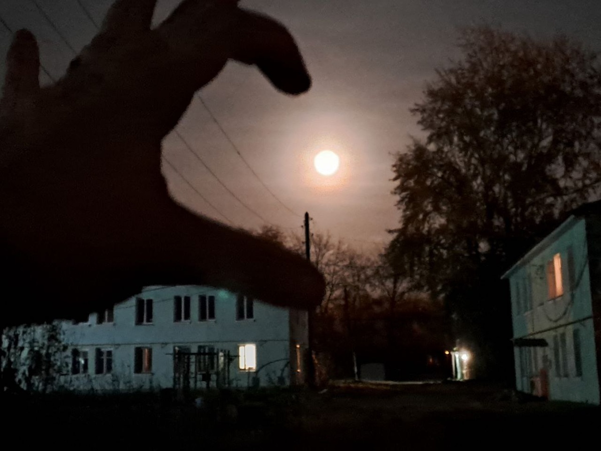 А это тот же вечер, но немного позже....