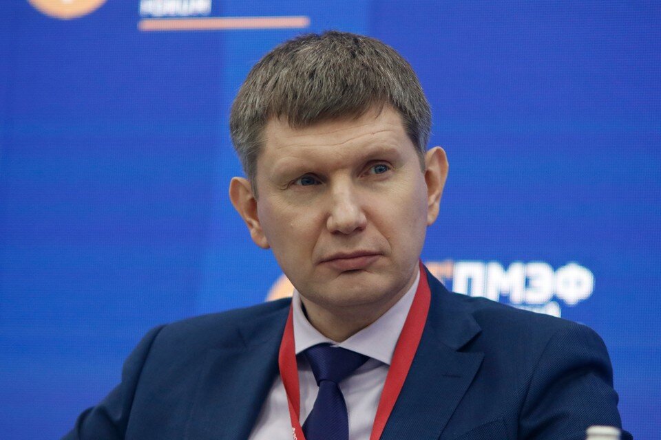     Решетников заявил, что процесс адаптации экономики России к новым условиям идет быстрее ожиданий  GLOBAL LOOK PRESS