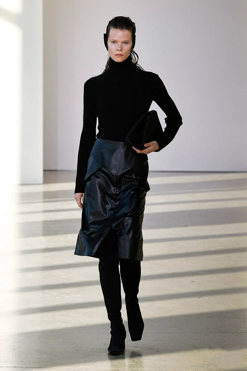    Carolina Herrera осень-зима 22/23LEGION-MEDIA