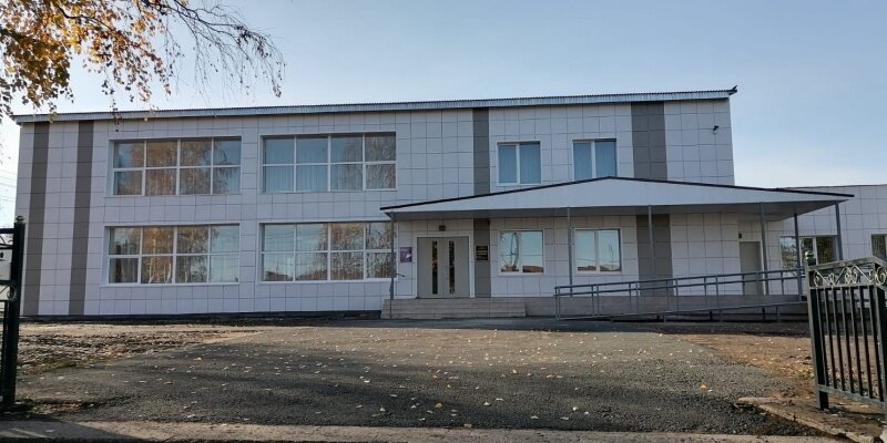    В Переволоцке после масштабного ремонта открыли Центр культуры и досуга «Геолог» Елена Шкатова