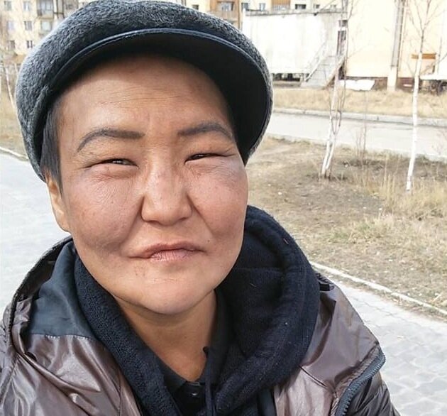 Ебать, че спишь? Ээээ нахуй я с кем говорю сын Чон Гука, быдло ебливое 