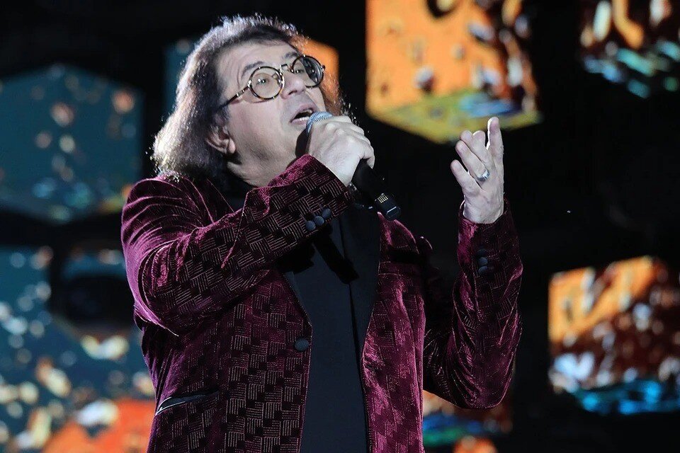     Игорь Корнелюк похудел на 24 килограмма. Лариса КУДРЯВЦЕВА/ЭГ