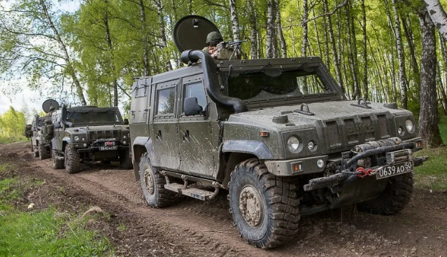 Бронеавтомобиль Iveco LMV 2