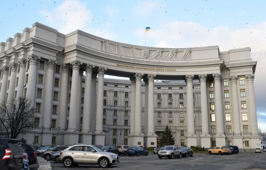   В Киеве будут «гасить» голоса, призывающие к переговорам