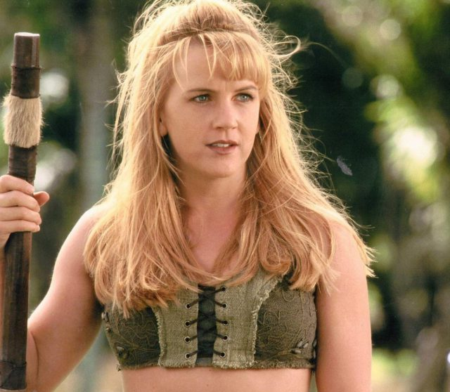 Габриель в боевом бюстгальтере