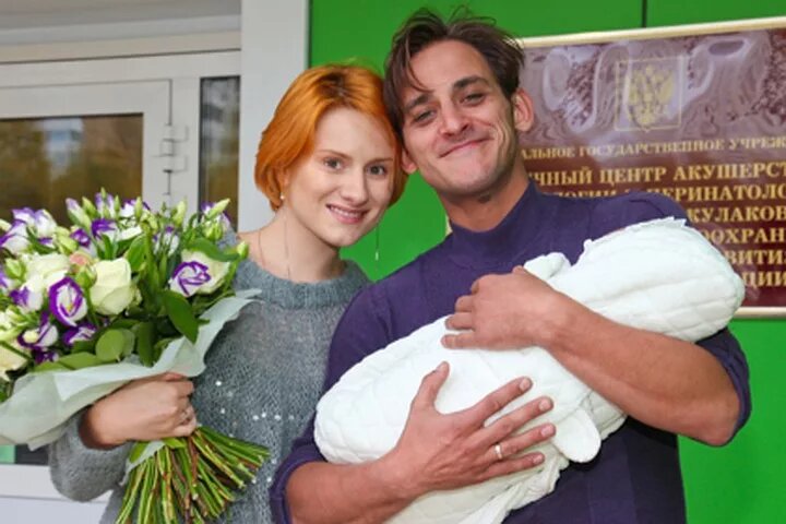 Башкатов михаил с женой фото и детьми