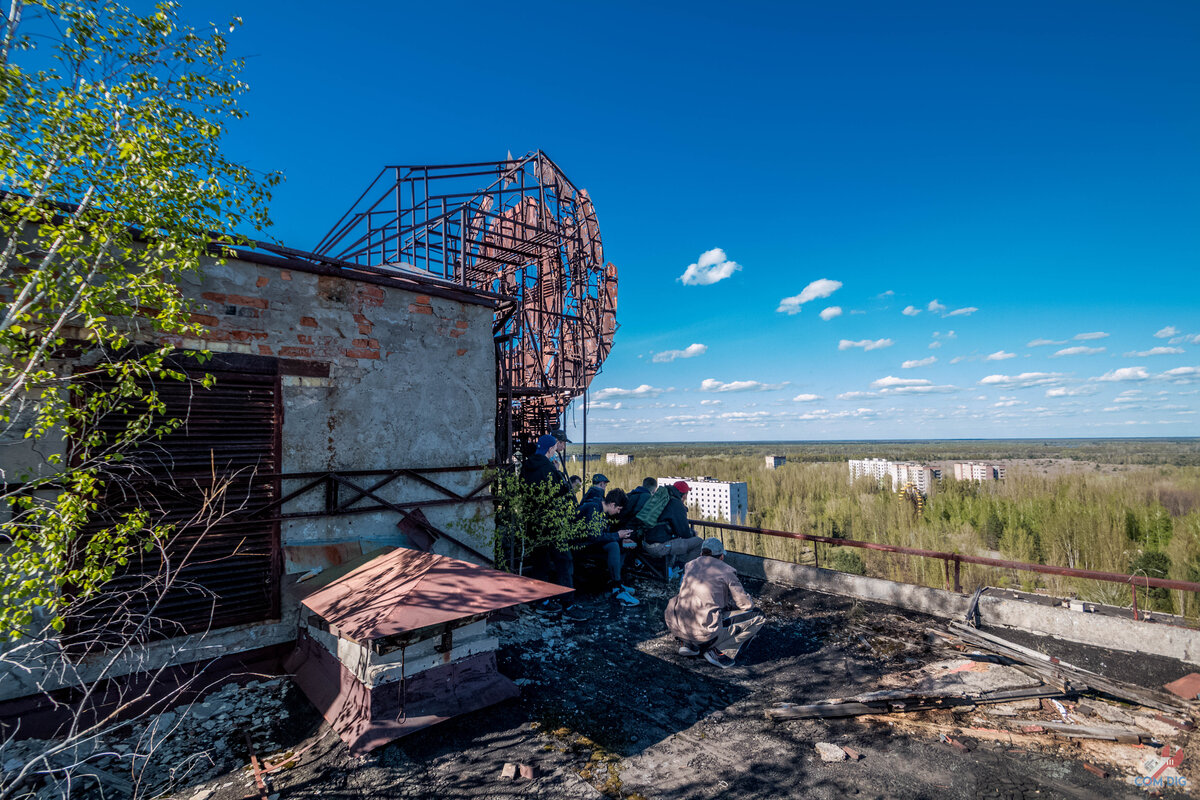 Каким образом на крышах самых высоких зданий Припяти выросли деревья? |  ComDig | Urban Exploration | Дзен