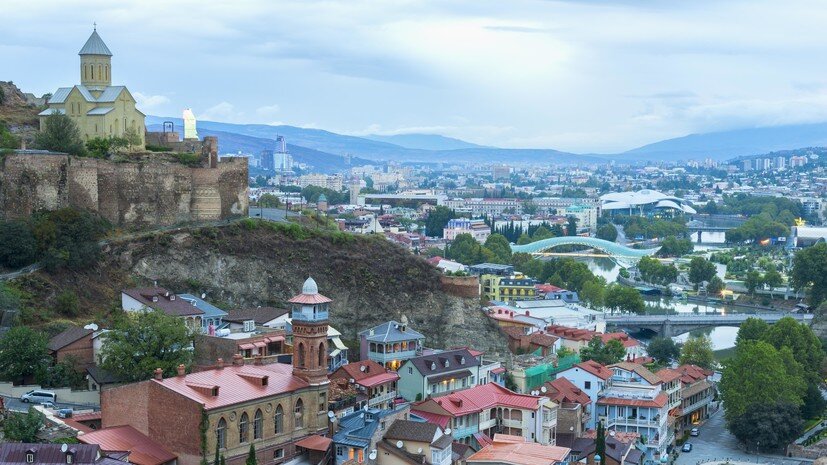 «Ресурс провалов исчерпан»: почему президент Грузии заговорила о диалоге с Москвой?