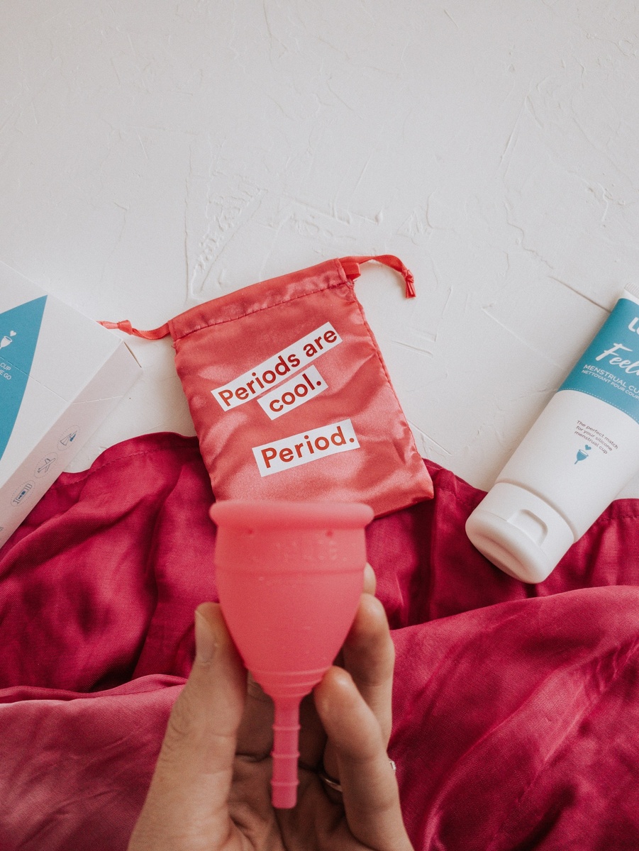 http://everydaywithmadirae.com/lunette-menstrual-cup/