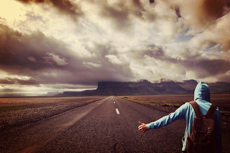 https://pixabay.com/photos/hitcher-by-hitch-hiking-road-man-1536748/