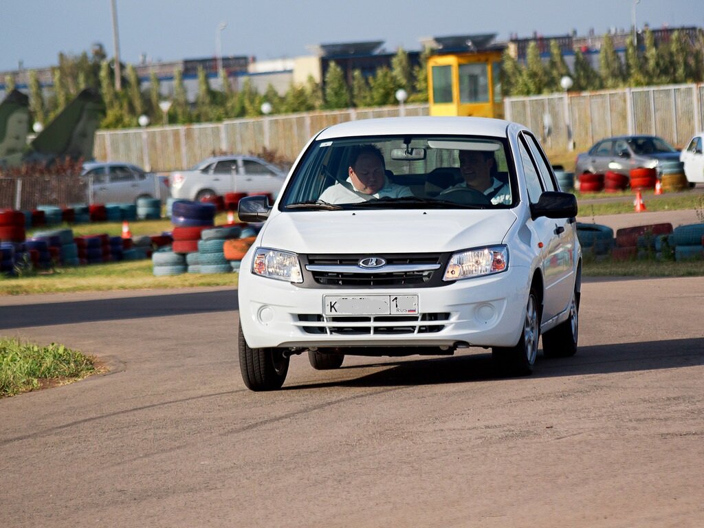 Сколько увезет Lada Granta?