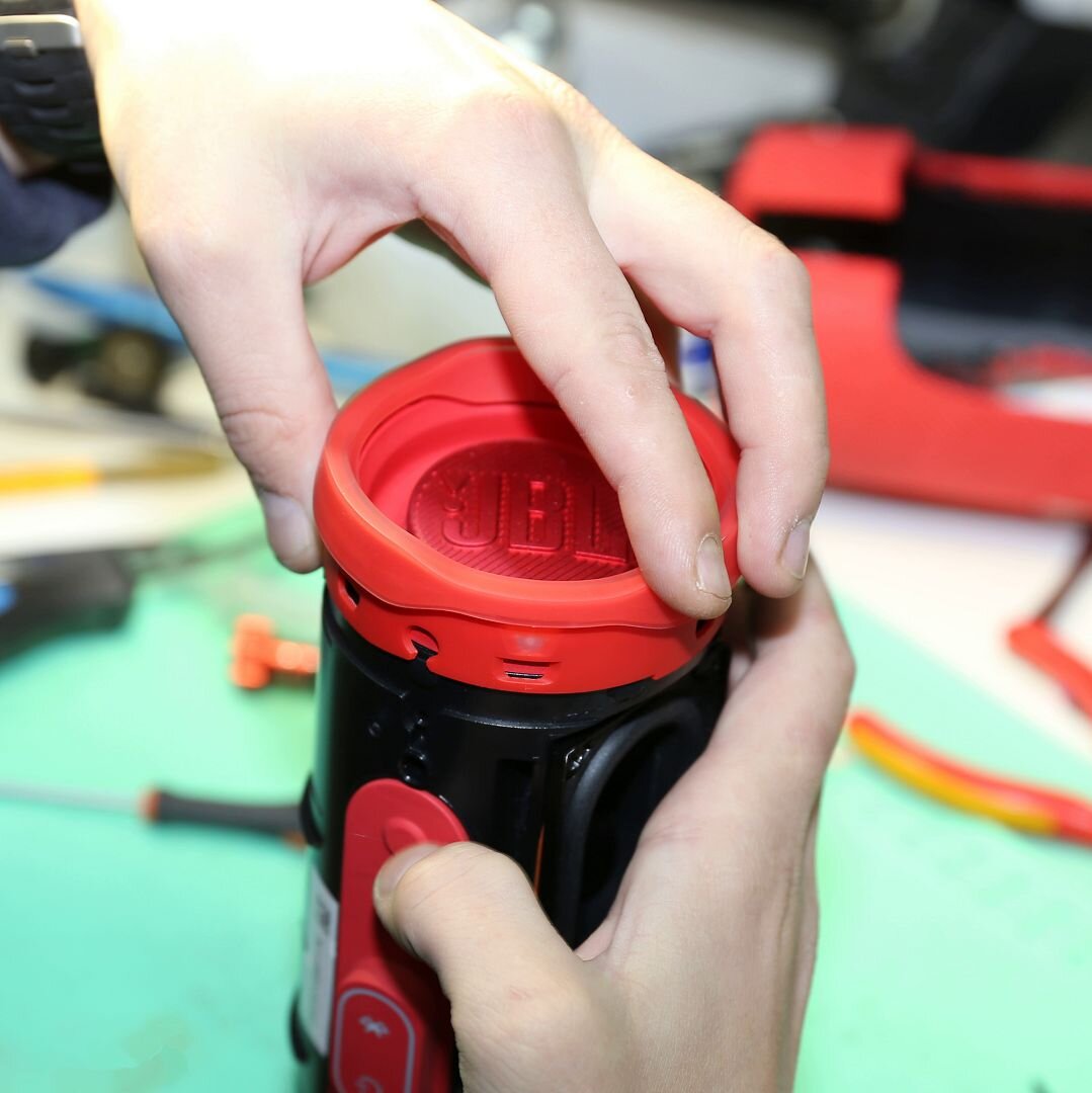 Снятие басовых динамиков