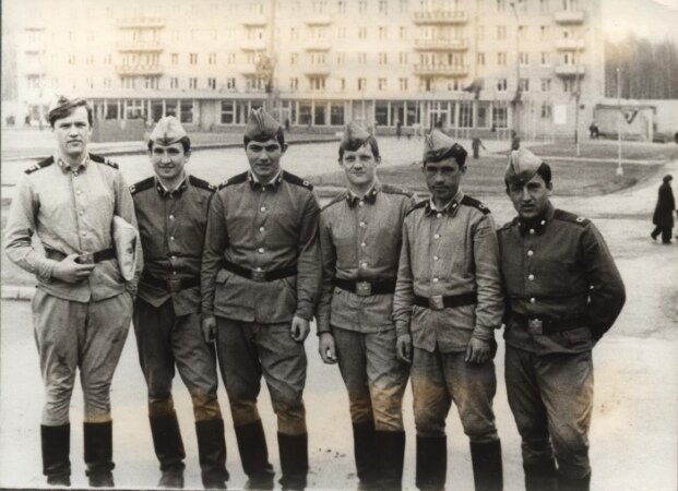Стройбат города. В/Ч 73758 поселок Удельная. Стройбат 1979 1981. Стройбат 1980. Стройбат ВСО.