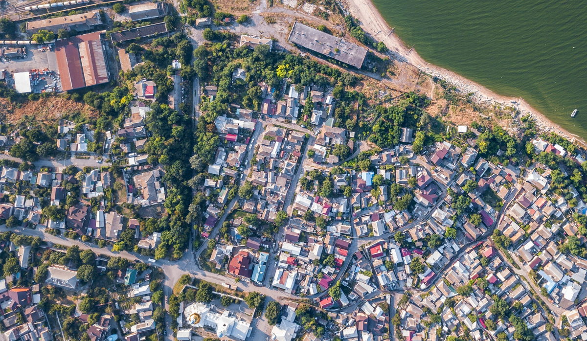 Аэрофотосъемка, 2019 год.   Видно Никольскую церковь, Флагманский спуск и рыбзавод. 