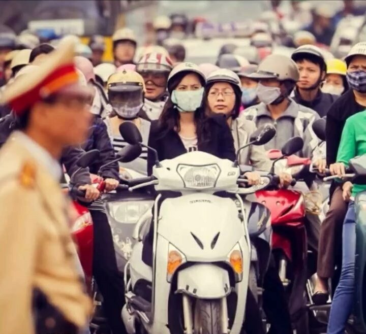 Без шлема никуда. 