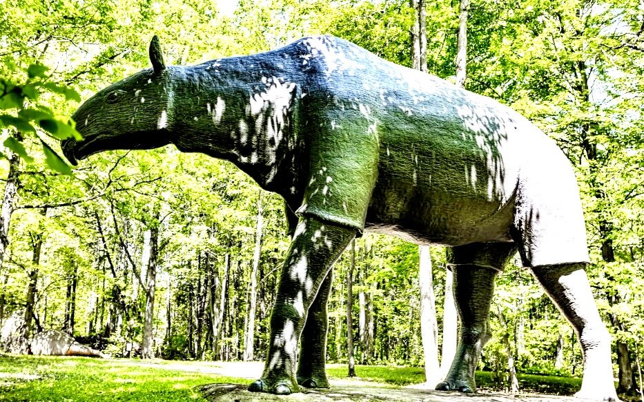 Вы видите динозавра, а на самом деле это Сэмми Хэгер. Так его увидел Эдди Ван Хален. 