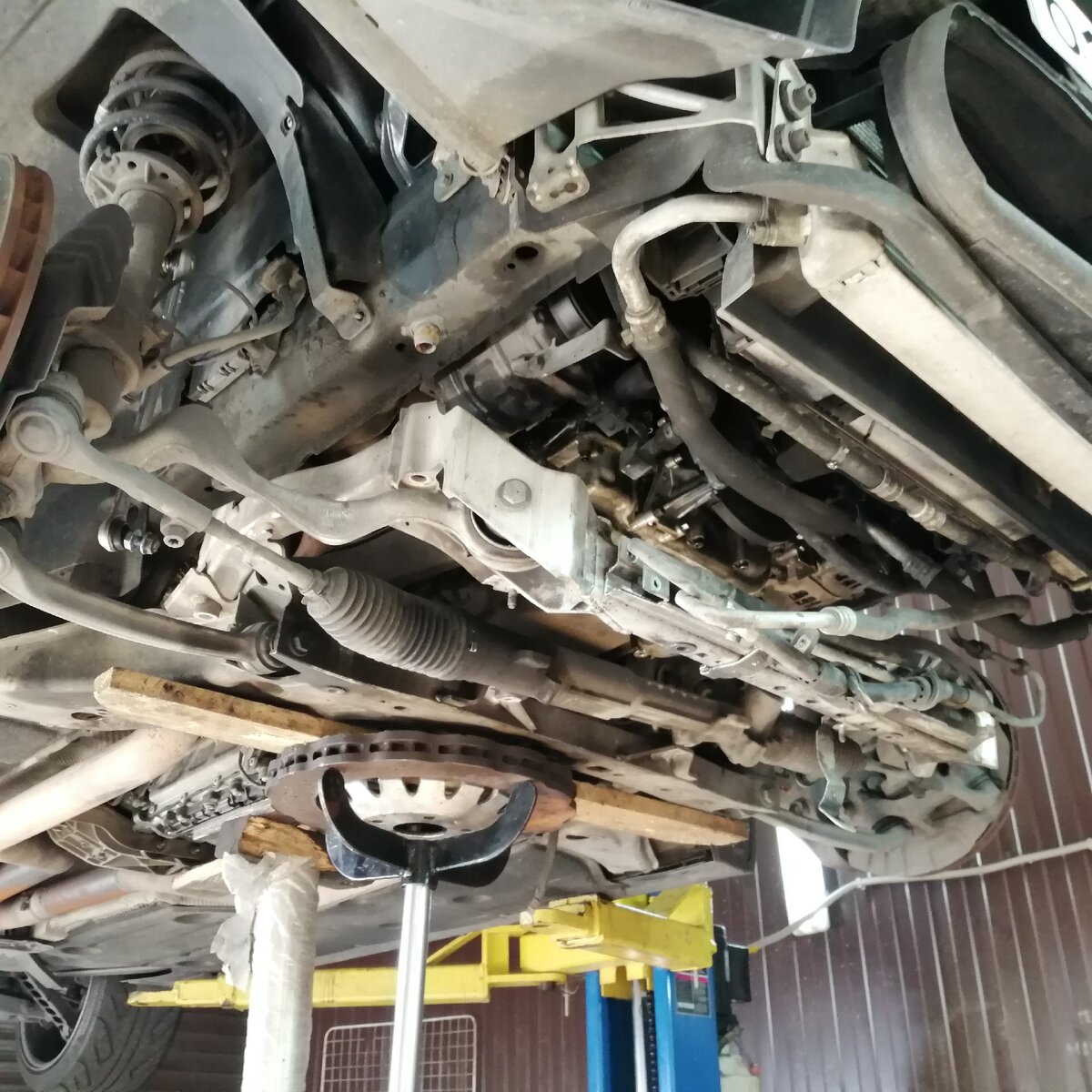 Откручиваем подрамник... 