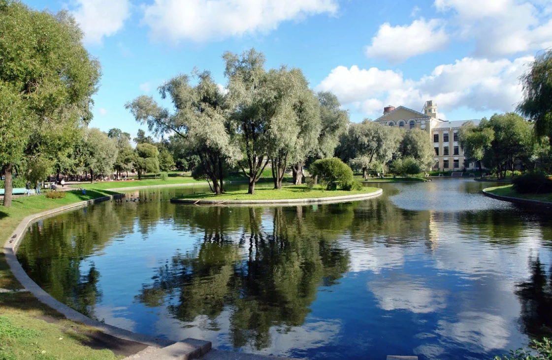 Сад «Дворца Юсуповых»