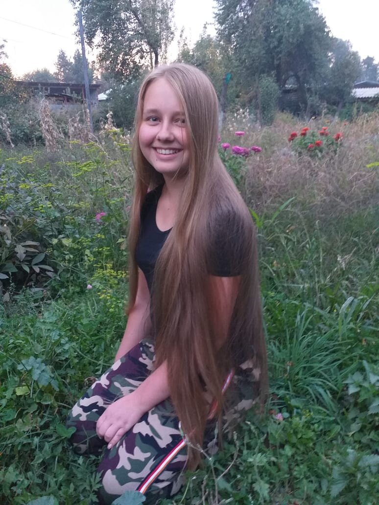 От радостной улыбки травы становятся еще полезней.