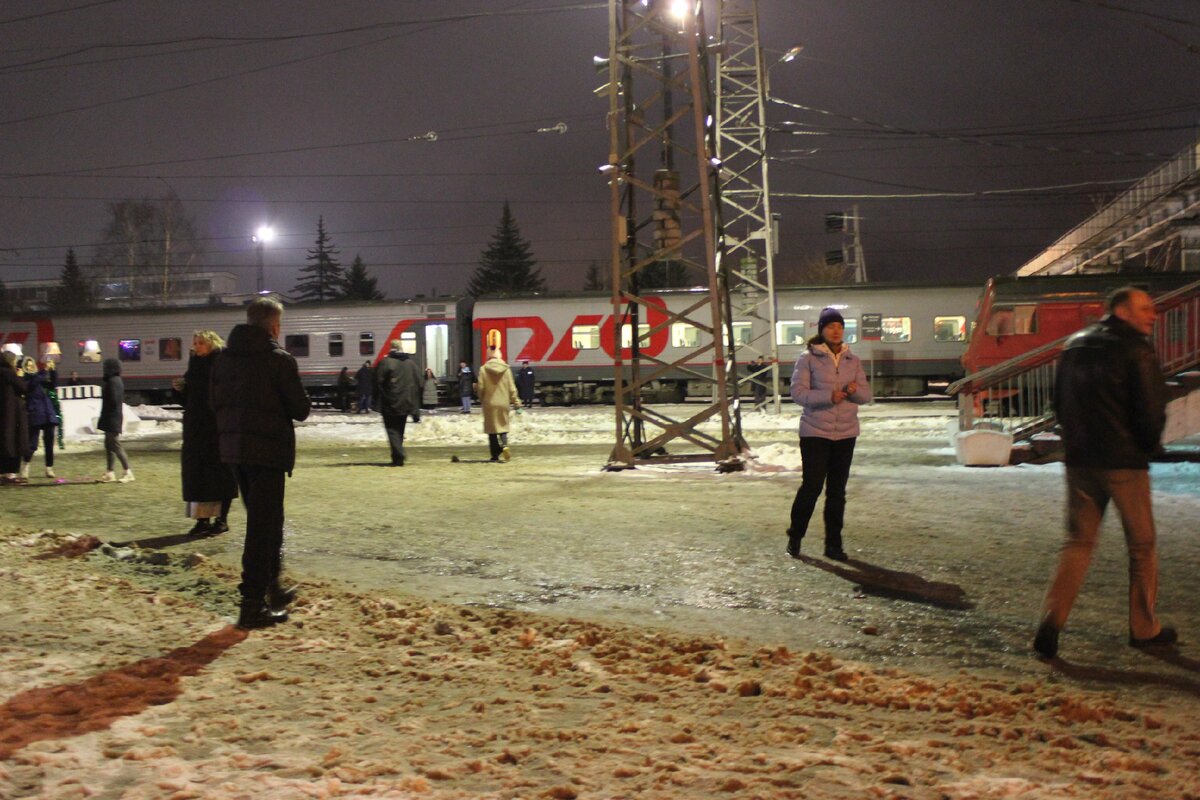 На новый год в поезде Москва – Москва раскупили все билеты. Что происходило в пути (ФОТО)