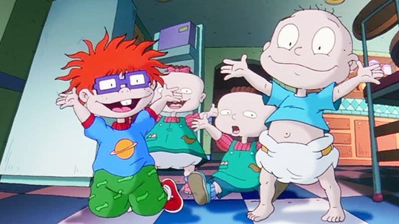 После моих слов, она знает почему она девочка, а он – мальчик. 