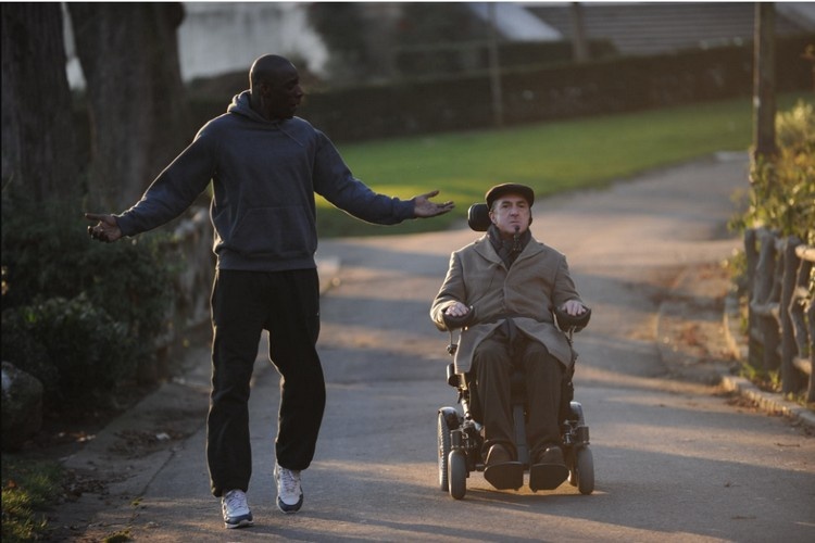 Кадр из фильма "1+1"