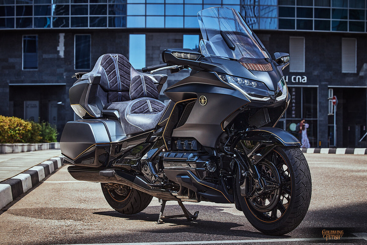 honda gold wing 2020 tour