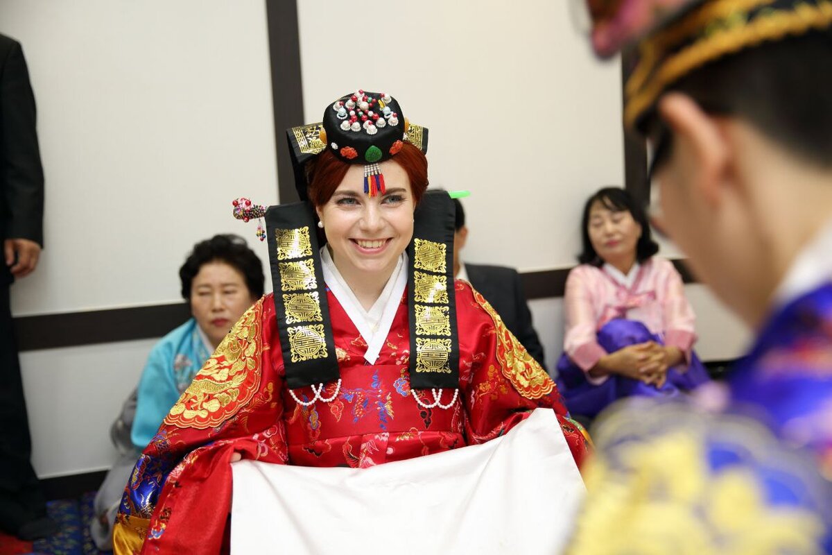 личное фото Алены со свадьбы в Корее